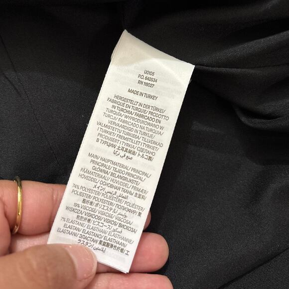 Boden Women 10 Black Tailored Blazer Office Career Elegant Classic Single Button - Picture 10 of 12